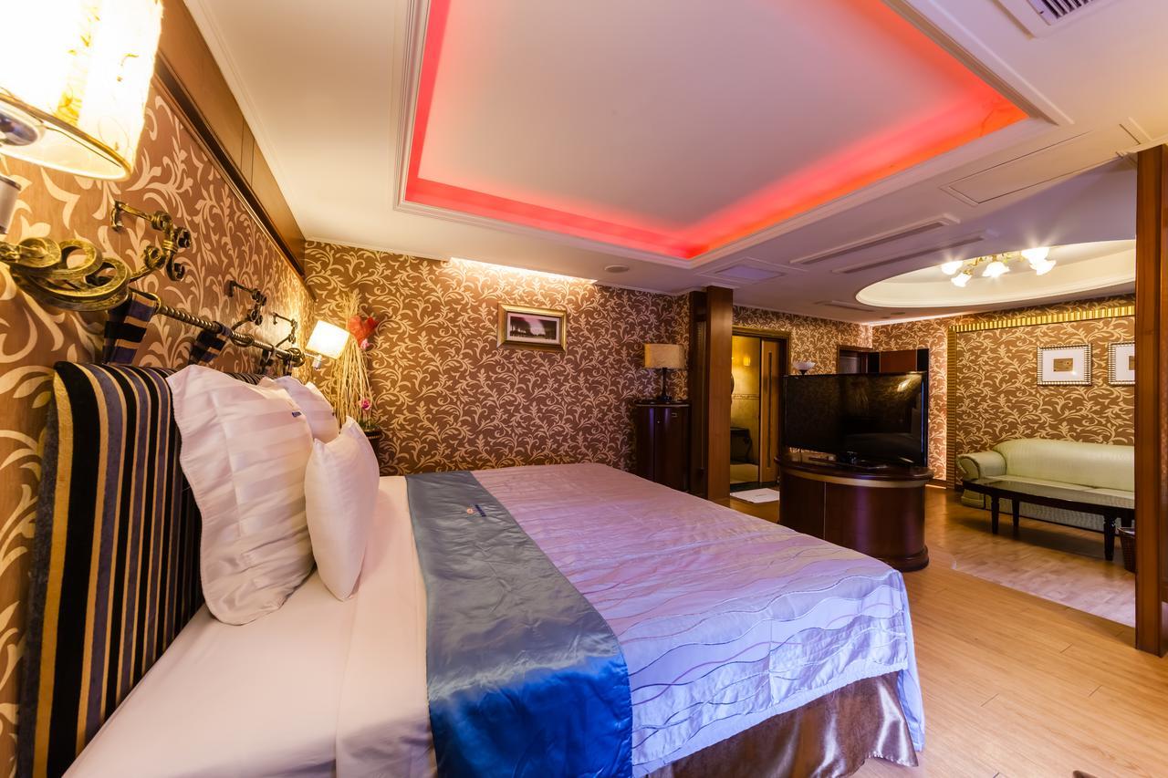 Lestar Motel Taoyuan Luaran gambar